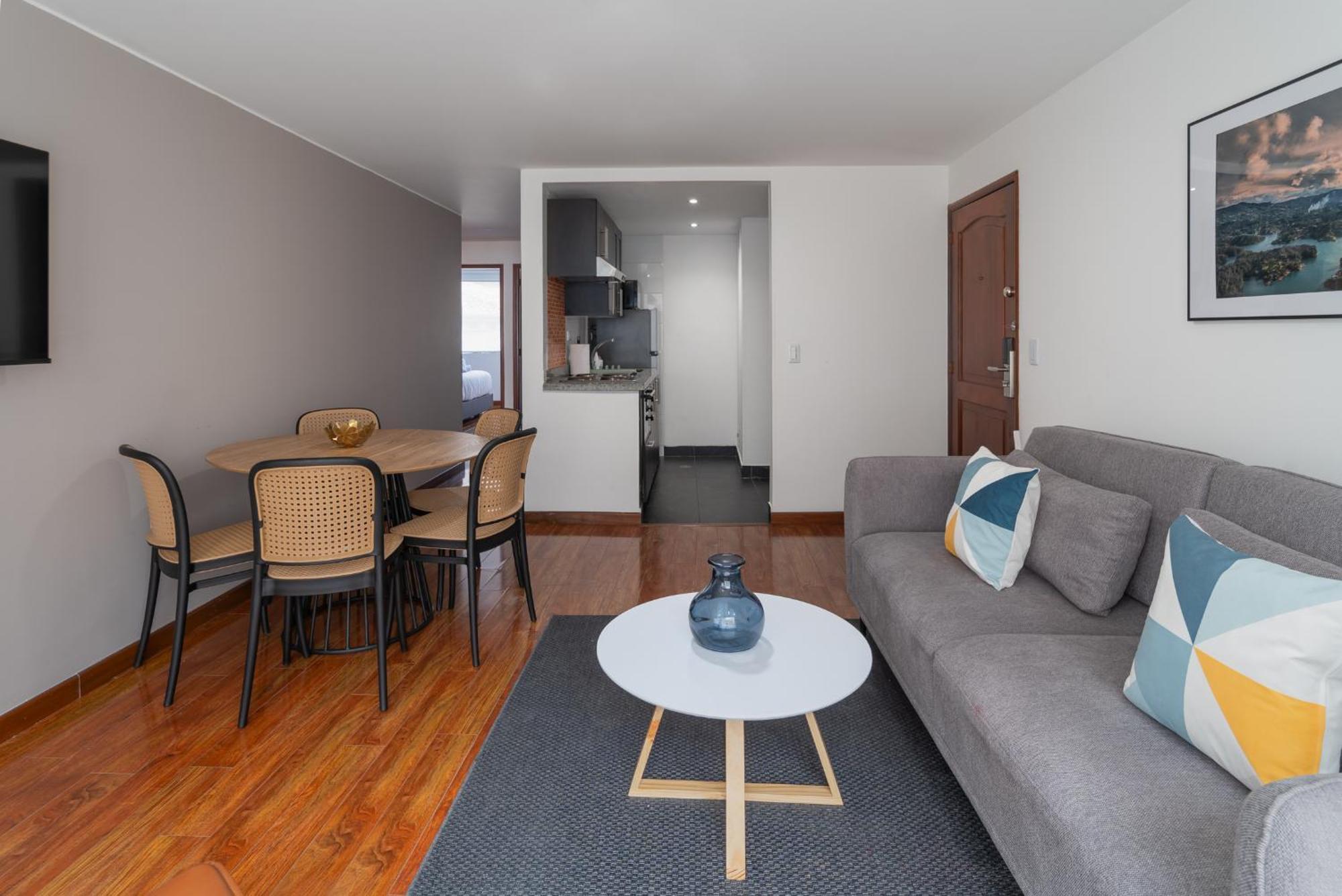 10.73 Flats X Ahead Appartement *
